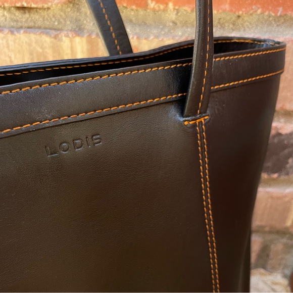 LODIS Rare & Fabulous Black Leather Luggage Tote with Contrast Stitching & Scarf - Picture 7 of 15